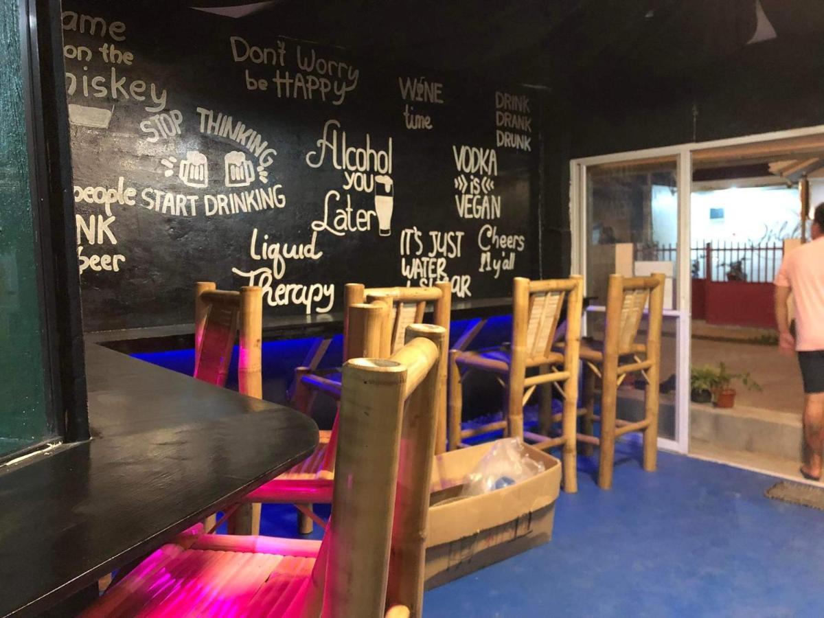 Hostel La Casa Maria Moalboal Zewnętrze zdjęcie